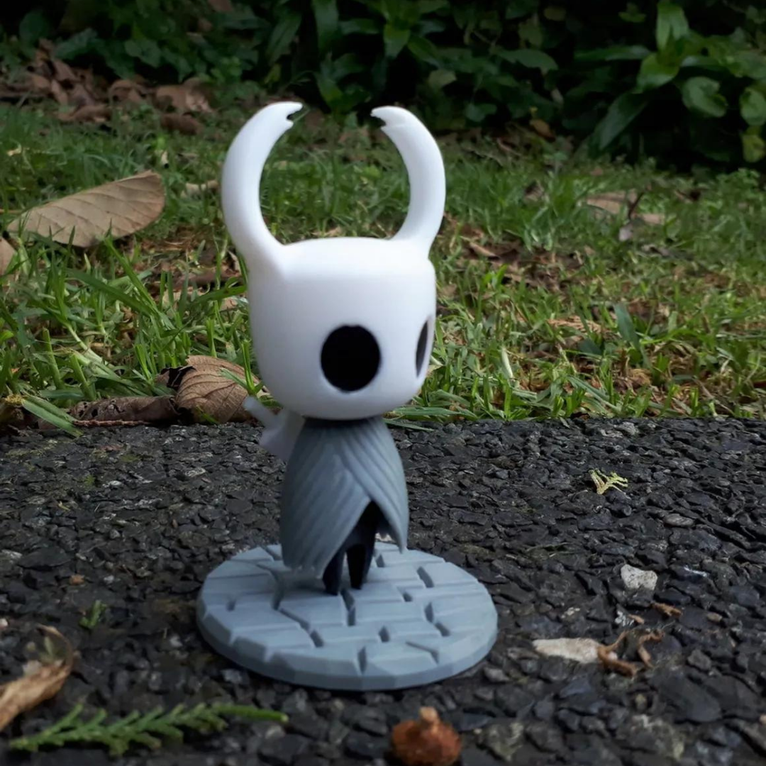 Hollow Knight and Hornet Figures