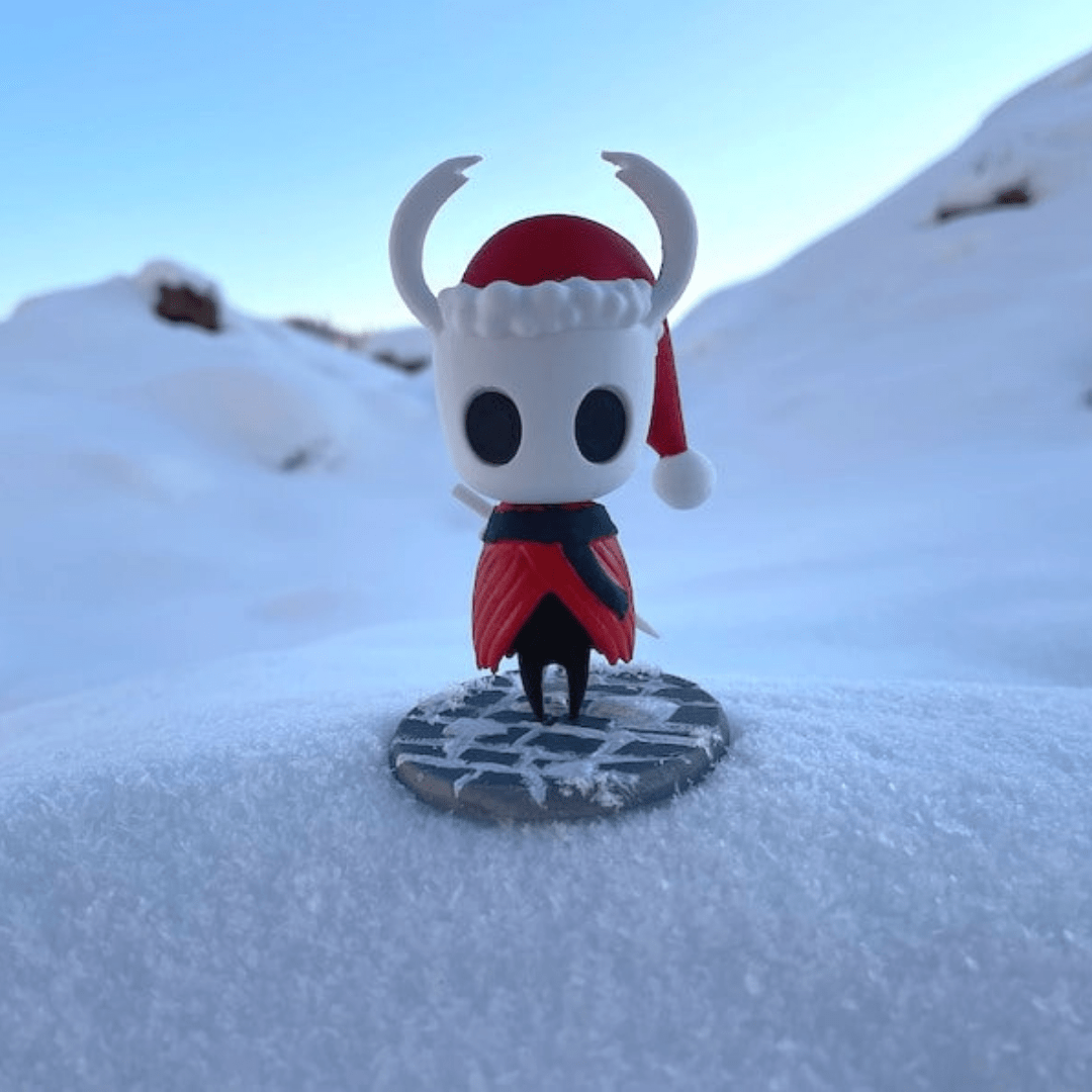 Hollow Knight and Hornet Xmas Figures